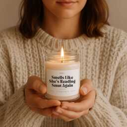 Smut Reader Candle - Reading Again, Soy Wax Candle, Gift, Bookish Decor, Romance Reader, Book Lovers, Librarian Gift - thumbnail 3