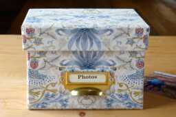 William Morris Photo Box Strawberry Thief Petite Linen, Handmade in England