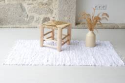 Medium White & Black Rug, Shaggy Bedroom Bathroom Nursery Bohemian Soft Machine Washable Rug
