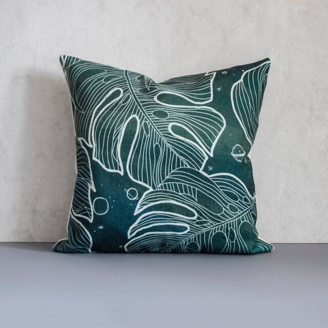 Monstera Leaf Pillow Cover, Tropical Throw Pillow, Green Decorative Planet Cushion Christmas Gift - image 1