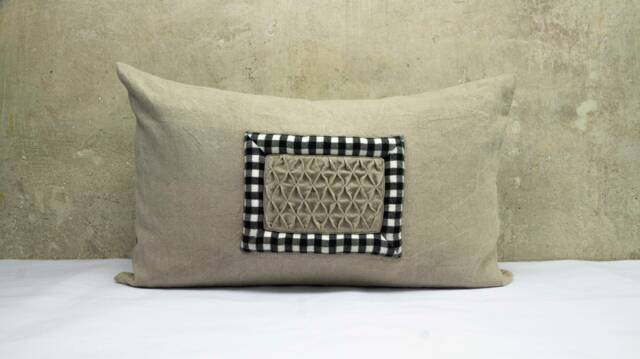 Cushion Made Of Raw Linen With Smok Insert - image 1