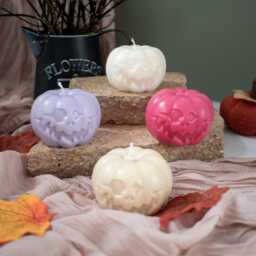 Handmade Pumpkin Face Candle Eco-Friendly Soy & Beeswax Halloween Decor - thumbnail 2