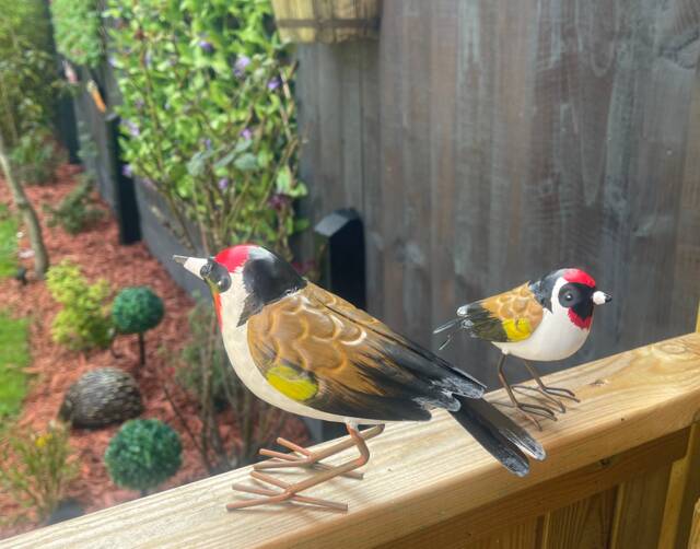 Metal Goldfinch Garden Ornament - Handcrafted Freestanding Bird Decoration Indoor & Outdoor Gift - 2 Sizes - image 1