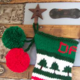 Set 2 Cast Iron Architectural Star Rustic Christmas Stocking Hanger Wall Hooks - thumbnail 3
