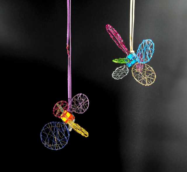 Geometric Hanging Micro Sculpture Circle Disc Line Wire Art Decor Colorful Design - image 1