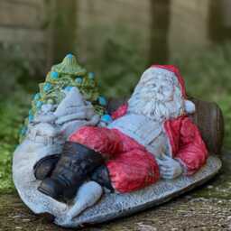 Laying Santa Claus Sculpture Concrete Saint Nicholas Figure Outdoor Decoration Relaxing Ornament Christmas Statue Yard Art