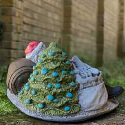 Laying Santa Claus Sculpture Concrete Saint Nicholas Figure Outdoor Decoration Relaxing Ornament Christmas Statue Yard Art - thumbnail 4