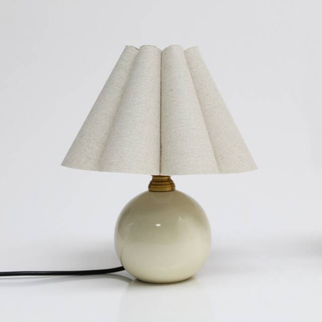 Handmade Burlap Pleated Bedside Lamp With Beige Ceramic Base-5# - image 1