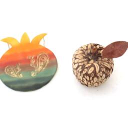 Shana Tova Rimon Ornament, Pomegranate Wall Hanging, Jewish New Year, Rosh Hashanah, Pesach Gift, Decor, Passover Gift - thumbnail 2