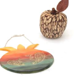 Shana Tova Rimon Ornament, Pomegranate Wall Hanging, Jewish New Year, Rosh Hashanah, Pesach Gift, Decor, Passover Gift - thumbnail 3