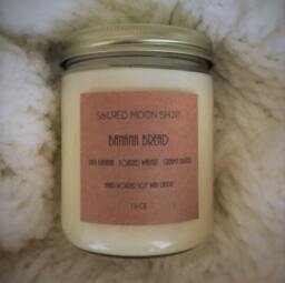 Banana Bread Vegan Handmade Soy Wax Candle // 16 Oz. Reusable Glass Jar With Wooden Wick - thumbnail 3