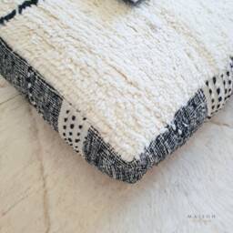 Moroccan Kilim Pouf Cover, Beni Ourain Floor Pillow, Cushion Cover - thumbnail 4