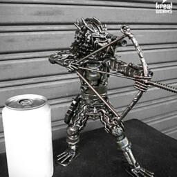 Mini Metal Hunter Archer - Small Item - thumbnail 4