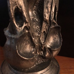 Crow Skull Candlestick Holder - thumbnail 3