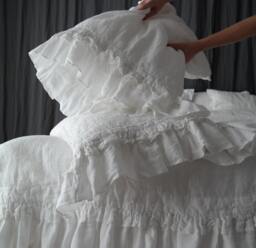 Linen Duvet Cover Set . Rustic Style Ruffled Duvet Cover & Pillowcases. France Linen Bedding Set - thumbnail 1