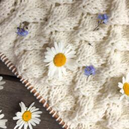 Knit Merino Wool Baby Blanket White Pram Blanket - 75x90 cm - thumbnail 4