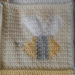Bumblebee Pattern For Crocheted Blanket - thumbnail 3
