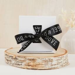 Memories Of A Beloved Cat - Gift Boxed Soy Wax Pet Loss Remembrance Candle - thumbnail 3
