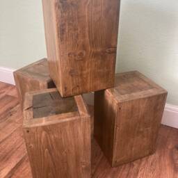100% Reclaimed Wooden Stool/Flower Pot Holder Door Stop - thumbnail 3