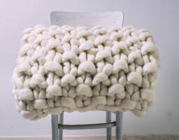 Chunky Knit Merino Wool Blanket, Super Soft, Cozy Throw
