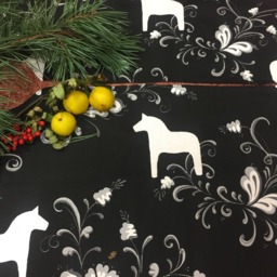 Swedish Dala Horse Christmas Tree Skirt Handmade Linen Burlap - thumbnail 3
