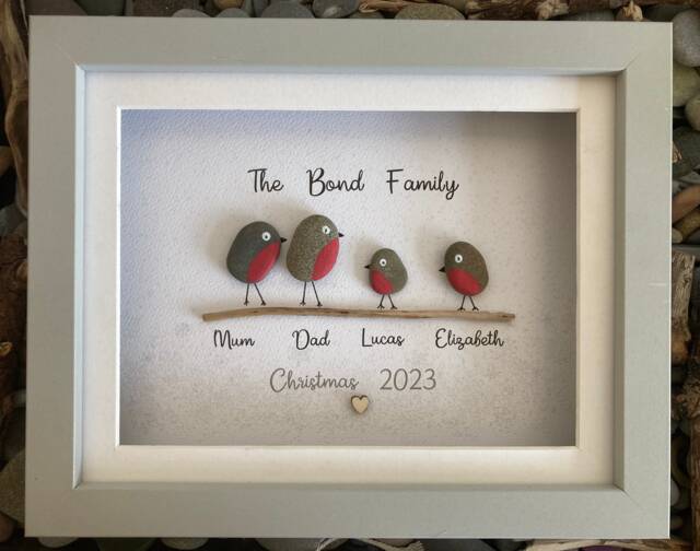 Family Christmas Gift, Robin Pebble Art - image 1