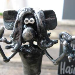 Hairdresser Mouse Sculpture - thumbnail 2