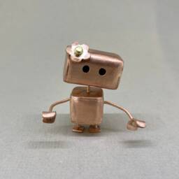 Leelee - Handmade Copper Robot Figurine With Brass Daisy - thumbnail 2