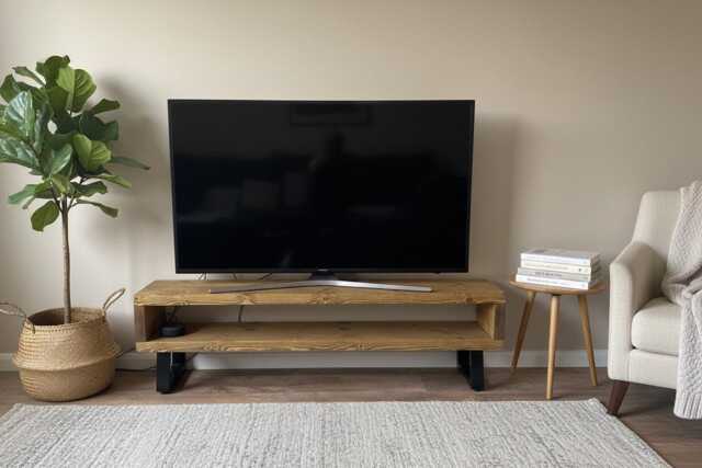 Glenmore - Tv Unit - image 1
