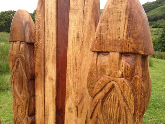Viking Norse Throne - Hand-Carved Solid Oak Mythology Storytelling Chair Schools Bespoke Handmade Wales
