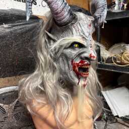 Krampus Mask - thumbnail 4