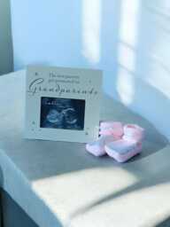 Grandparents To Be Photo Frame/Baby Announcement Frame - thumbnail 1