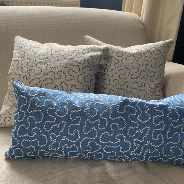 Linwood Wiggle in Cornflower - Reversed - Classic Square Cushion 42 X 42cm - image 1