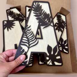 Tropical Leaf Name Sign - Personalised Wall Wooden Custom Safari Nursery Decor Art Jungle Theme - thumbnail 2