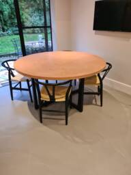 Round Concrete Dining Table - Handmade Modern Luxury For Indoor & Outdoor Use