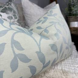 Duck Egg Leaf Design Cushion Cover, Decorative Sofa Pillow Modern Countryside Rectangle Scatter - thumbnail 3