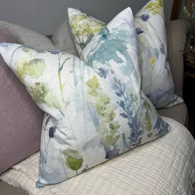 Decorative Cushion Cover, Multicoloured Pillow Cover, Watercolour Floral Throw Voyage Maison Fabric - image 1