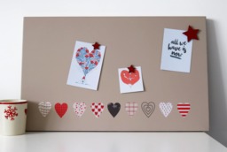 Hearts Magnetic Noticeboard