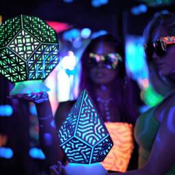 Lampgeo -- Oganic Prism Rechargeable Led Shadow Lamp - thumbnail 4