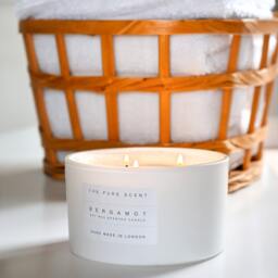 Bergamot Aromatherapy Soy Candle 3-Wick, Handmade in London - thumbnail 2