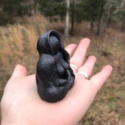 Dark Mother Crone Goddess Sculpture - Statue, Hekate, Cerridwen, Crone, Wisdom, Priestess, Crossroads, Universal Mother - thumbnail 2