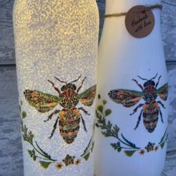 Bee Decoupage Light Up Bottle & Matching Vase - Bumble Nee Mother's Day Gift - thumbnail 3