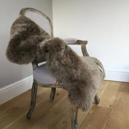 Brown Sheepskin Rug, Luxe Fur Throw, Home Office Chair Cover - thumbnail 3