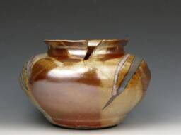 "Wide Vessel With Split Rim - Shino Vase Shiny Gold Luster 4.5"" X 6" - thumbnail 1