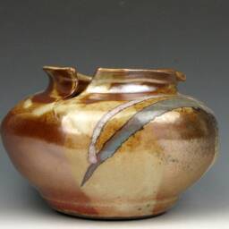 "Wide Vessel With Split Rim - Shino Vase Shiny Gold Luster 4.5"" X 6" - thumbnail 3