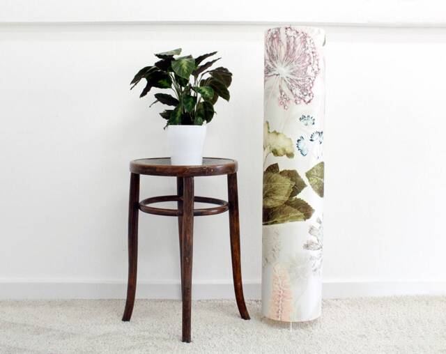 Handmade Floral Botanical 1 Meter Tall Floor Lamp, Bridal Bouquet Design, Compliments Home Interiors, Perfect D??cor - image 1