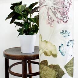 Handmade Floral Botanical 1 Meter Tall Floor Lamp, Bridal Bouquet Design, Compliments Home Interiors, Perfect D??cor - thumbnail 2