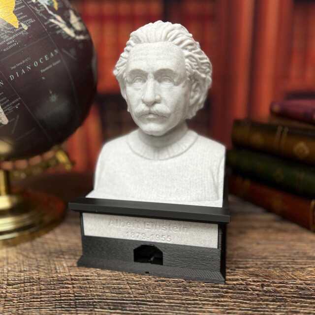 Albert Einstein Talking Bust - Press The Button For A Fun Quote Or Fact Collectible Toy Figurine Novelty Video in Description - image 1