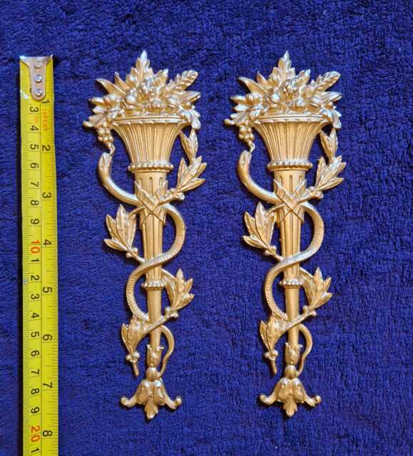 Pair Ornate Applique Gilt Or White French Style Decorative Wall Furniture Onlay Moulding Pediment Plastic Decoration - image 1
