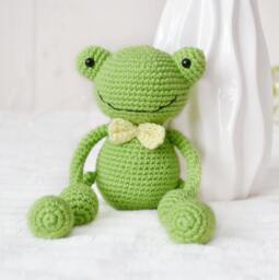 Crochet Frog Prince Plush Funny Pregnancy Gift, Toddler Safe Toy